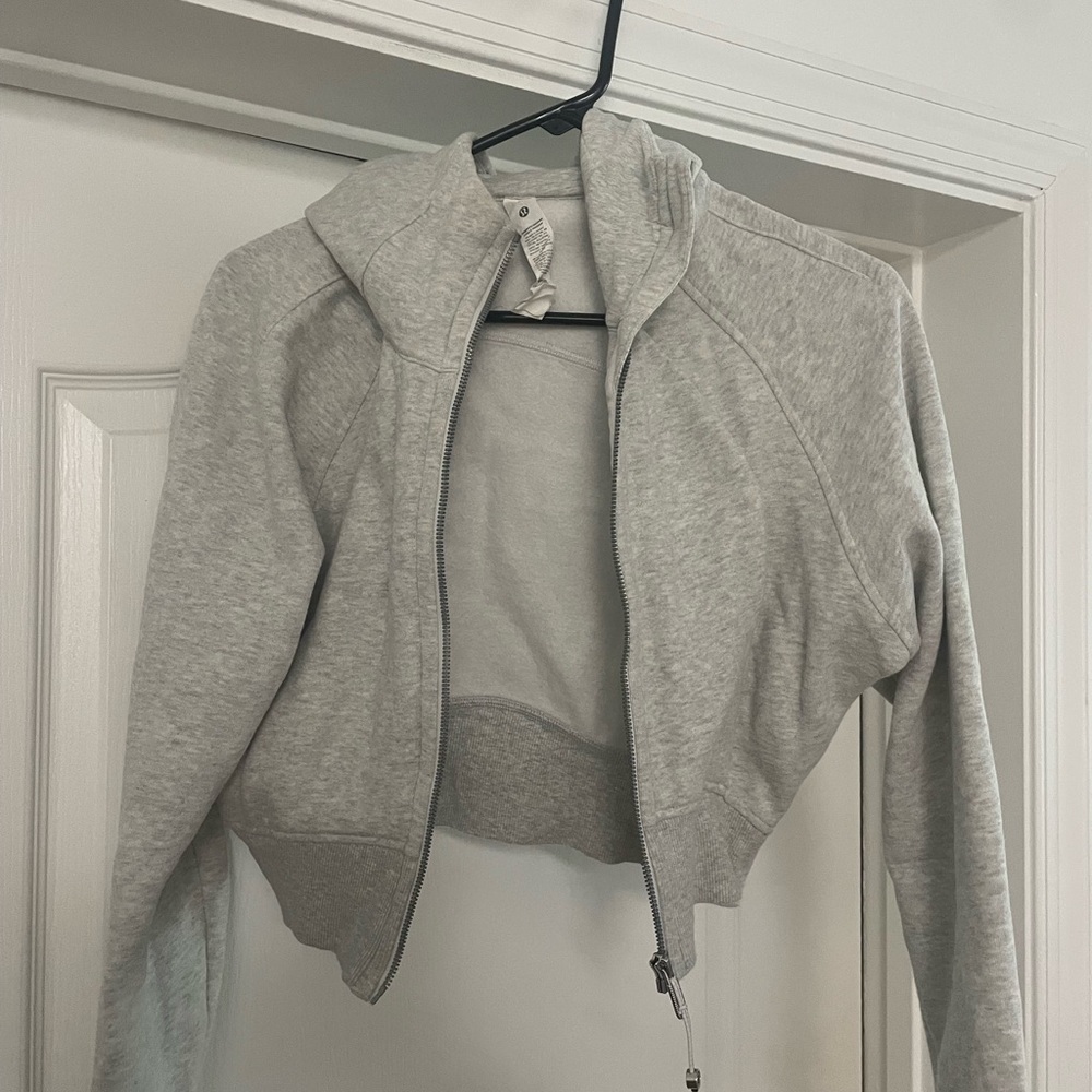 Lululemon Cropped Hoodie
